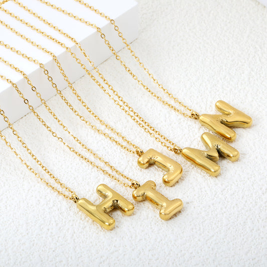 Collier initial